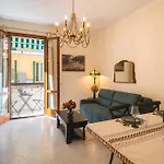 Apartman Guesthost - Center Charming *